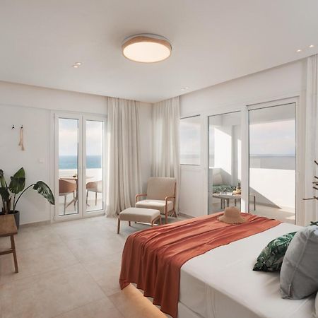 Seanfinity Beachfront Suites Mikri Vigla Exterior foto