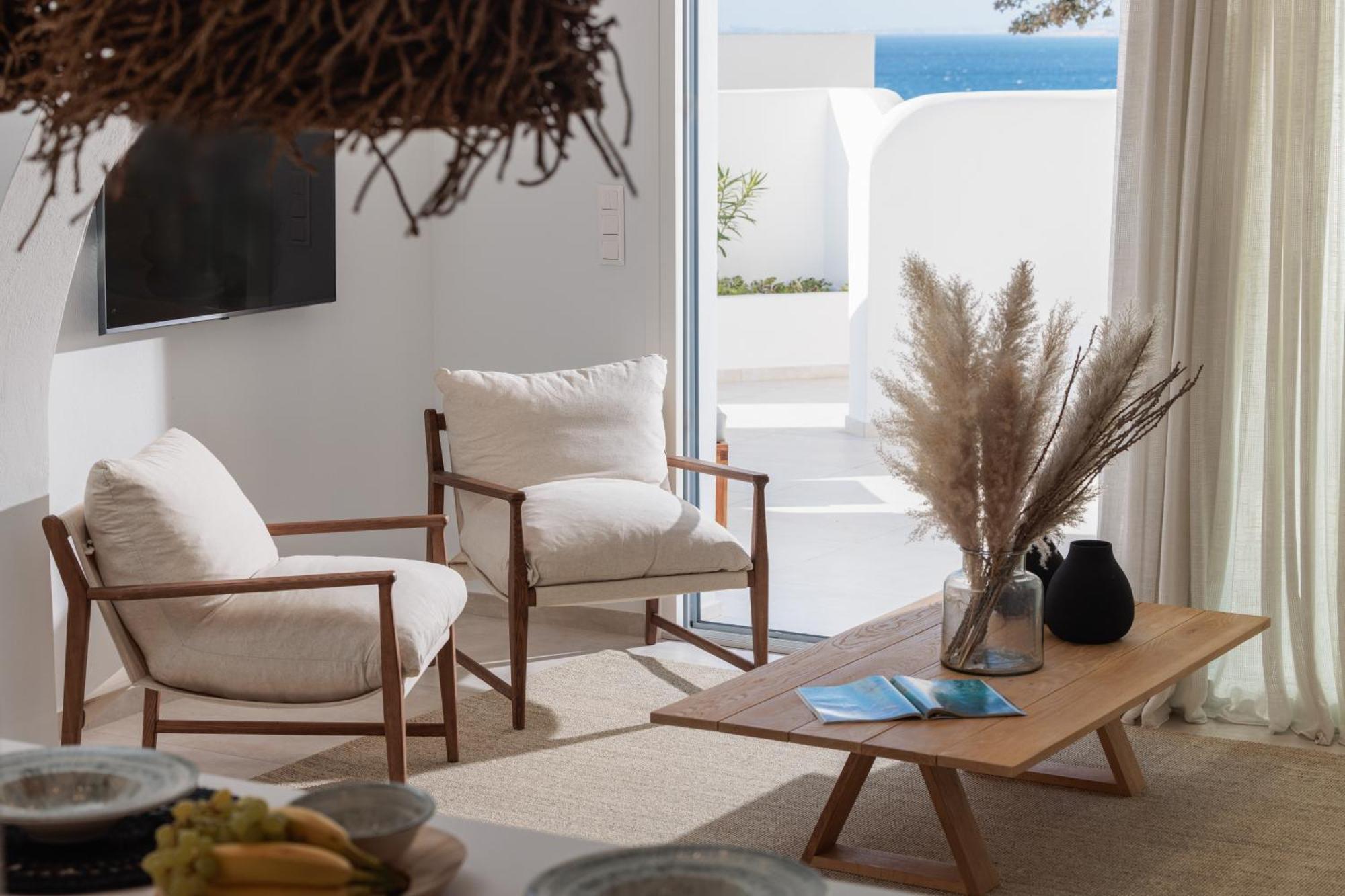 Seanfinity Beachfront Suites Mikri Vigla Zimmer foto
